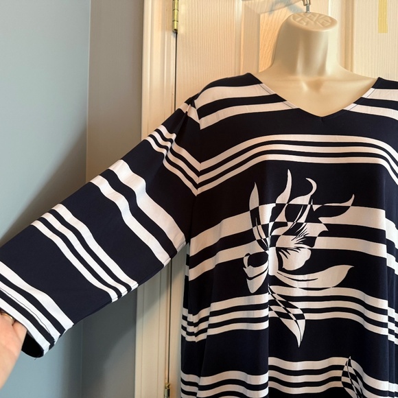 BUY 2 ITEMS & GET 1 FREE: Chico’s 3/4 sleeve Tunic Top Sz XL (16) - Picture 5 of 9